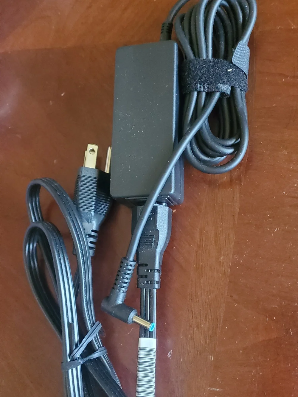 HP Black 45W Laptop Power Adapter with Cable